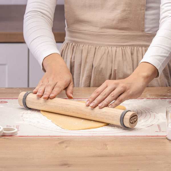 DR OETKER Nyújtófa gyűrűkkel Vintage