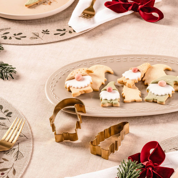 DR OETKER Süteménykiszúró 2 részes Manók Holiday Joy