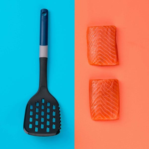 TASTY Fordítólapát vágófunkcióval 34 cm