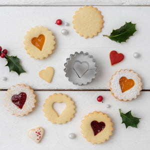 ZENKER Linzerkiszúró szív mintával