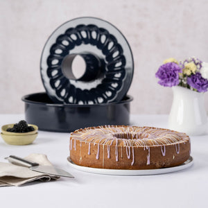 DR OETKER BACK LIEBE Kerek tortaforma kuglófbetéttel 28cm zománcozott