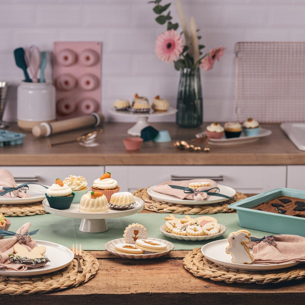 DR OETKER Linzerkiszúró tulipán mintával Vintage