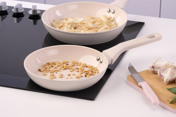 FM Serpenyő 20 cm Shell