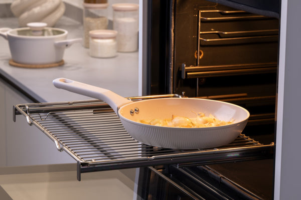 FM Serpenyő 28 cm Shell