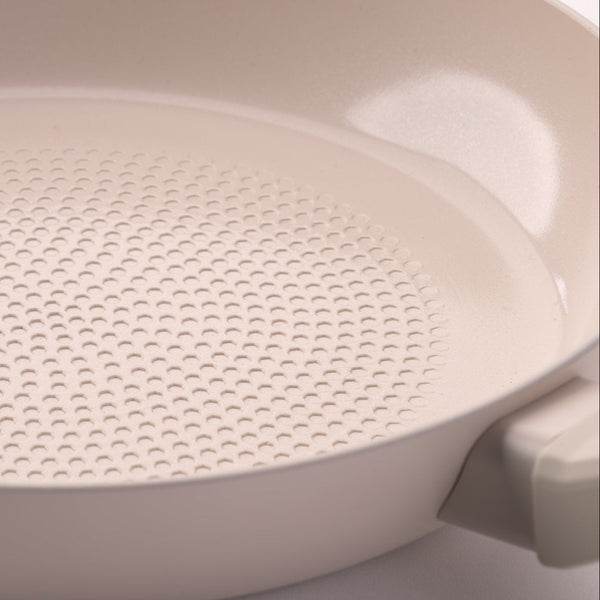 FM Serpenyő méhsejtmintás 24 cm Shell