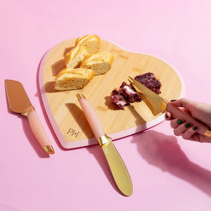 PARIS HILTON Sajtkés készlet vágódeszkával 4 részes 