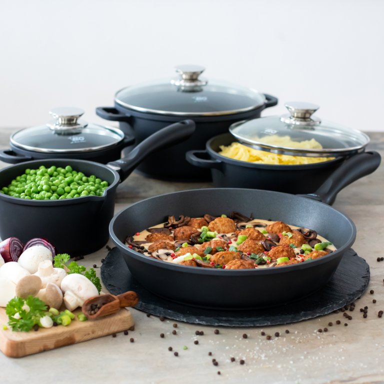 ELO Alucast Főzőedény 24 cm üvegfedővel