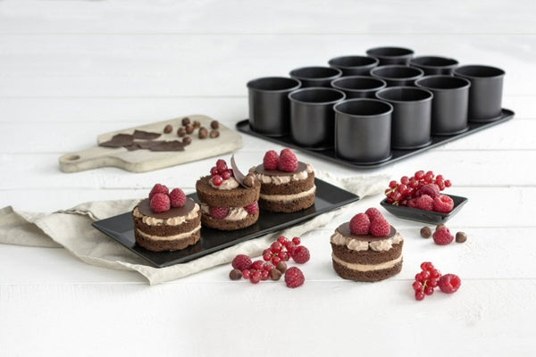 ZENKER BLACK METALLIC Mini tortácska sütőforma 12 db-os