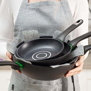 CHEFKOCH trifft Fackelmann Serpenyővédő 38 cm 2 részes München