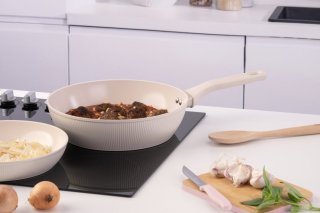 FM Serpenyő magas peremmel 28 cm Shell