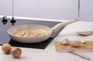 FM Serpenyő méhsejtmintás 24 cm Shell