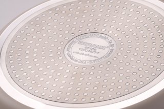 FM Serpenyő méhsejtmintás 24 cm Shell