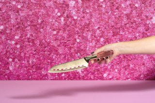 PARIS HILTON Santokukés 