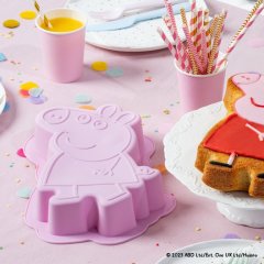 DR OETKER Szilikon sütőforma Peppa Malac