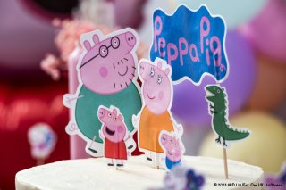 DR OETKER Tortadísz 12 db Peppa és családja Peppa Malac 